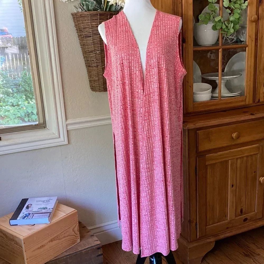 LuLaRoe Open Front Long Sleeveless Heatherd Red Joy Duster Size Large